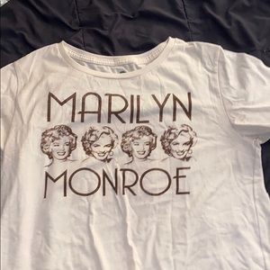 Cute short sleeve shirt